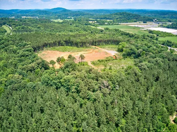 1 Greenwood Rd, Ringgold, GA 30736