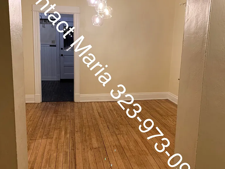 3026 Montana Ave — Photo 4