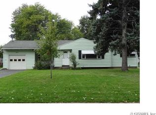 271 Armstrong Rd, Rochester, NY 14612