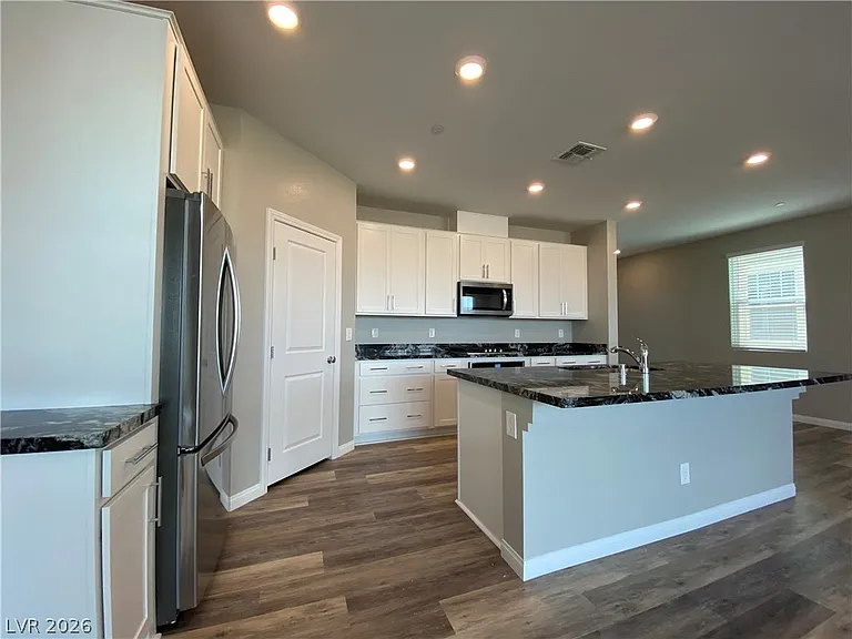 2475 Padulle Pl — Photo 6