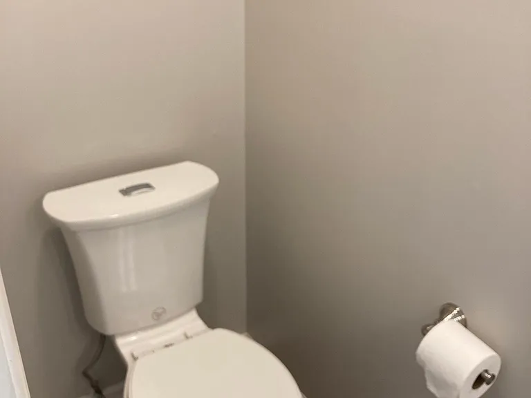 1/2 bath