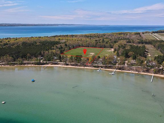 Vac Estate Neahtawanta Rd, Traverse City, MI 49686 | MLS #1913933 | Zillow