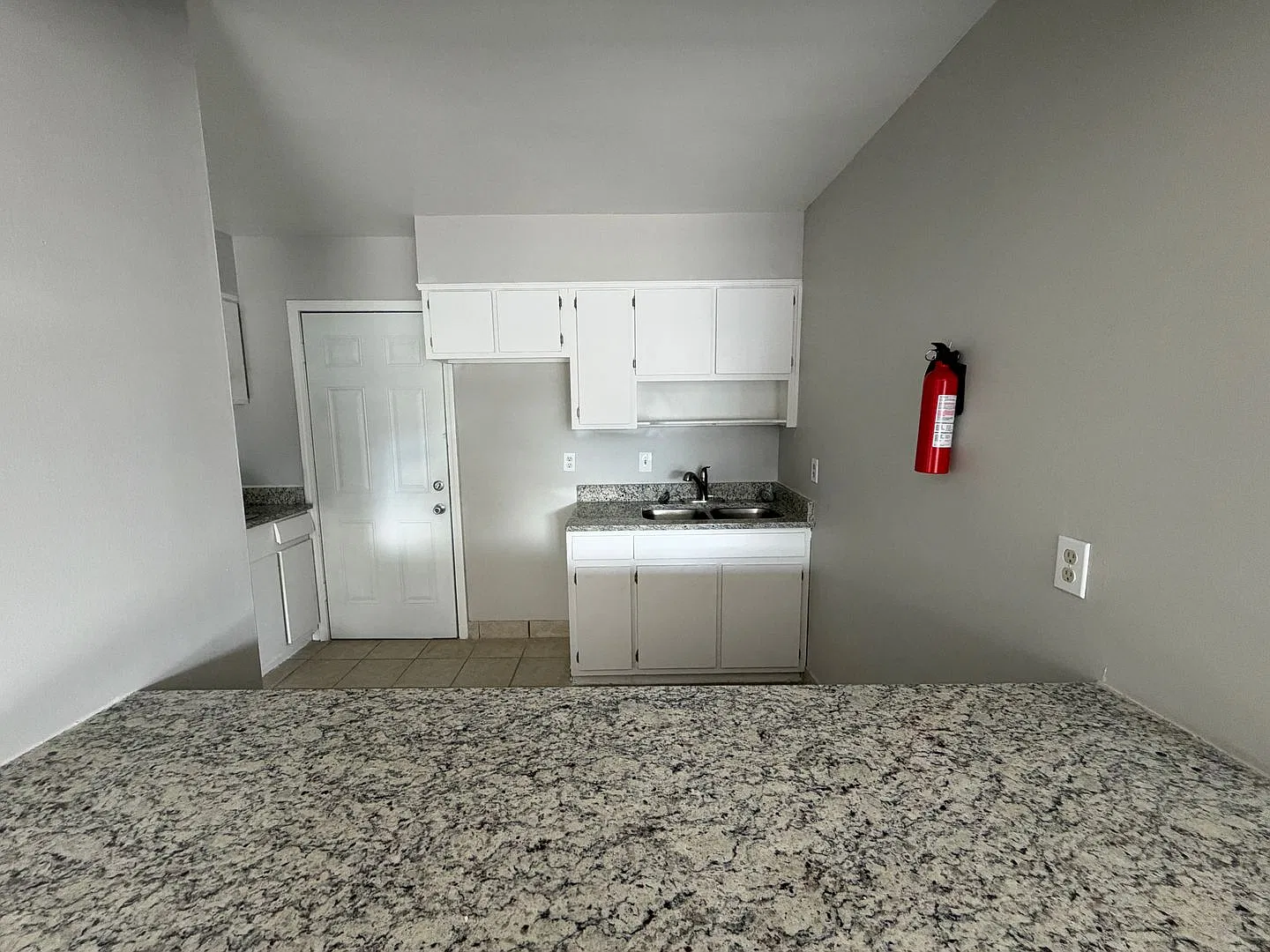 Midtown Condo Available Now — Photo 1