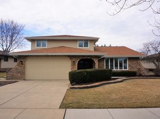 15230 Saint Andrews Dr, Orland Park, IL