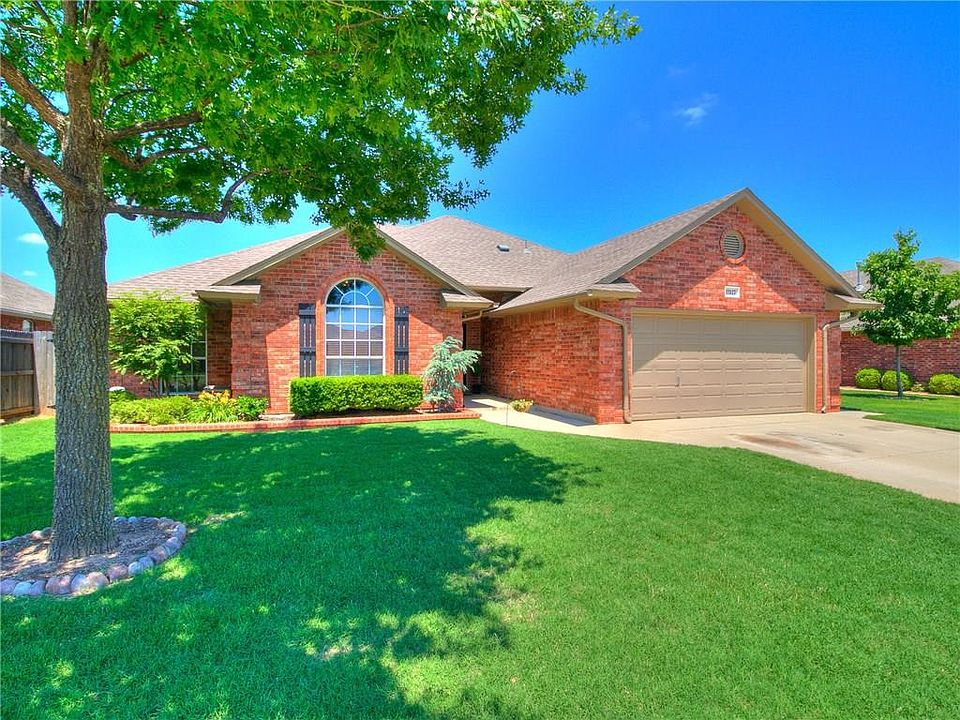 1st image of 13117 Boxwood Ct