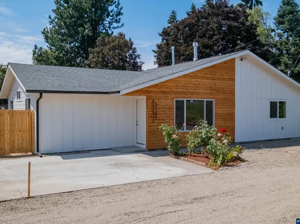 2705 Fisher Rd NE, Salem, OR 97305