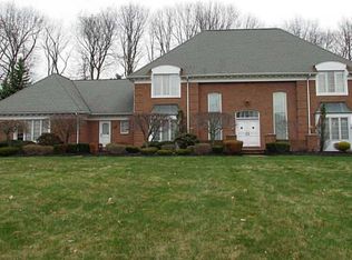 755 Westminster Rd, Hermitage, PA 16148