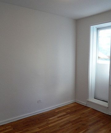 5th image of 2400 Webb Ave APT 6C