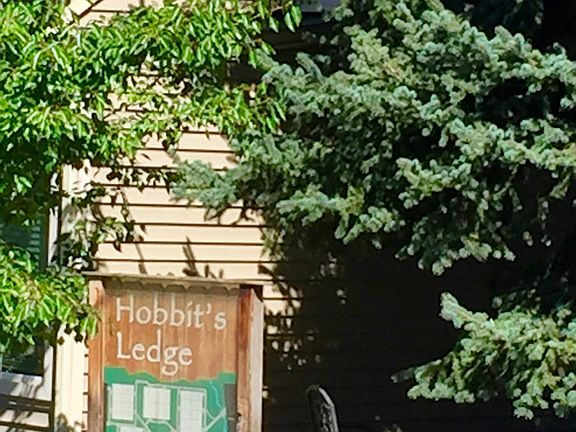 Hobbit's Ledge Condominium Community