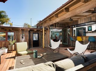 255 1/2 Center St, Laguna Beach, CA 92651