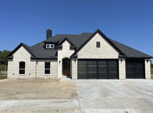 611 Bluff Point Dr, Haslet, TX 76052