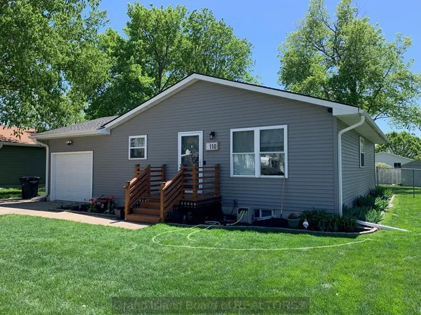 110 E G St, Hastings, NE 68901