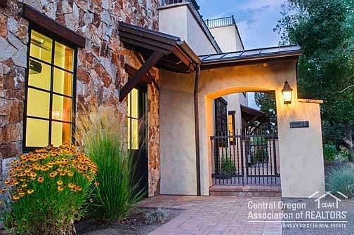 2nd image of 65650 Swallows Nest Ln
