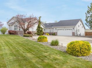 1955 Mountain View Dr, Prosser, WA