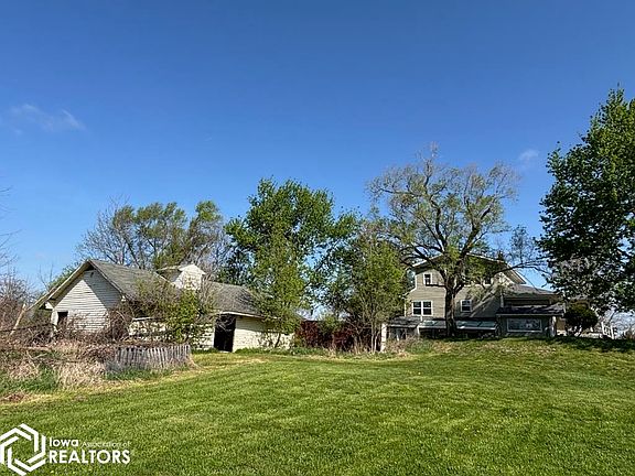 4th image of 1814 175th St