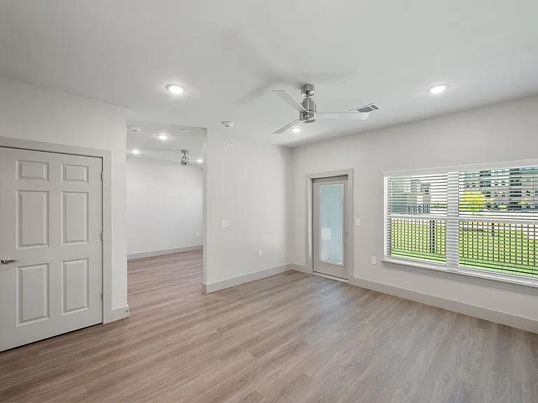 3751 Heritage Towne Blvd — Photo 56