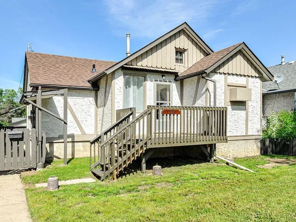 5226 E 42nd St, Camrose, AB T4V 1A8