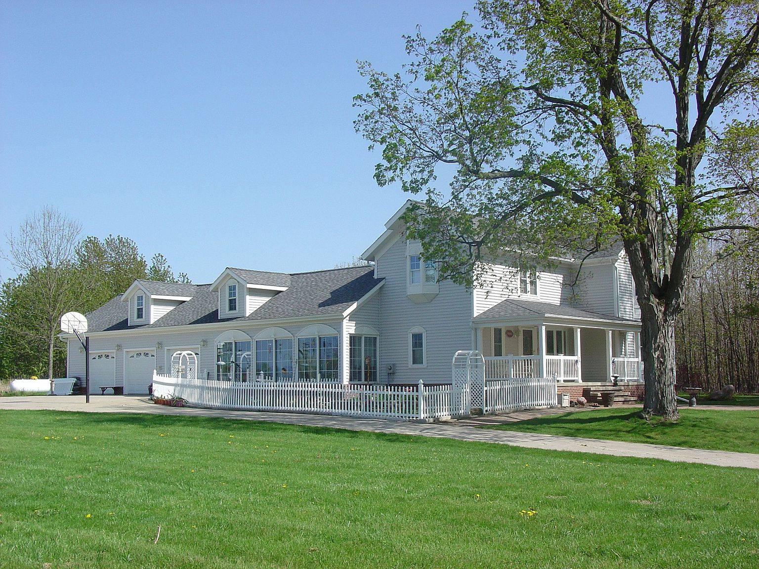 14865 Byron Rd, Byron, MI 48418 Zillow