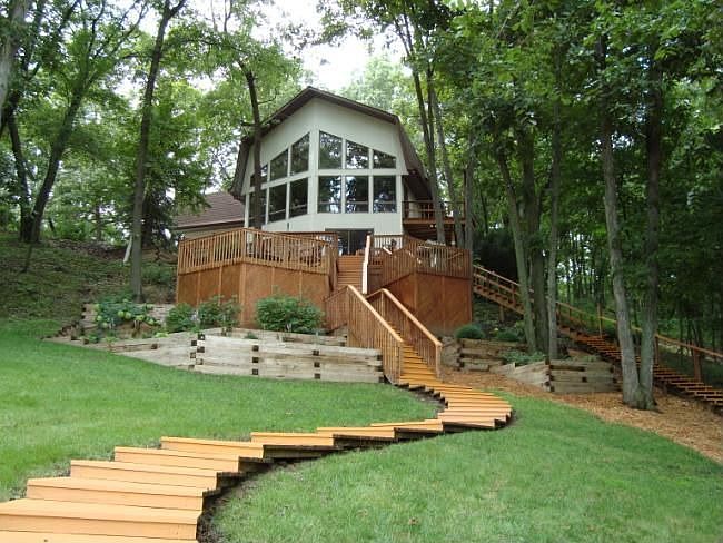 1st image of 251 Bur Oak Ct