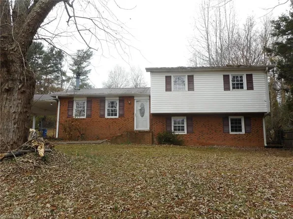 5511 Windemere Cir, Trinity, NC 27370