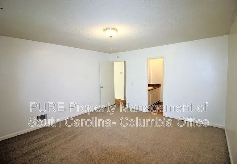 206 Grantham Rd — Photo 18