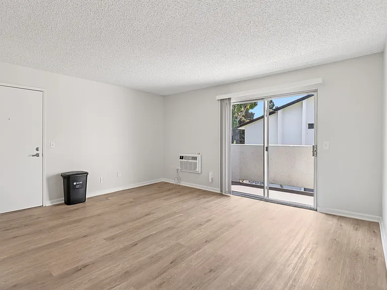 Waterleaf Apartment Homes — Photo 7