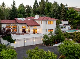 220 Sunrise Ct, Klamath Falls, OR 97601