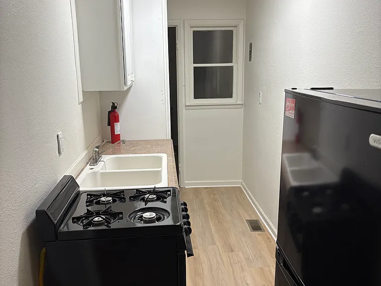 530 Jefferson St #532 — Photo 5