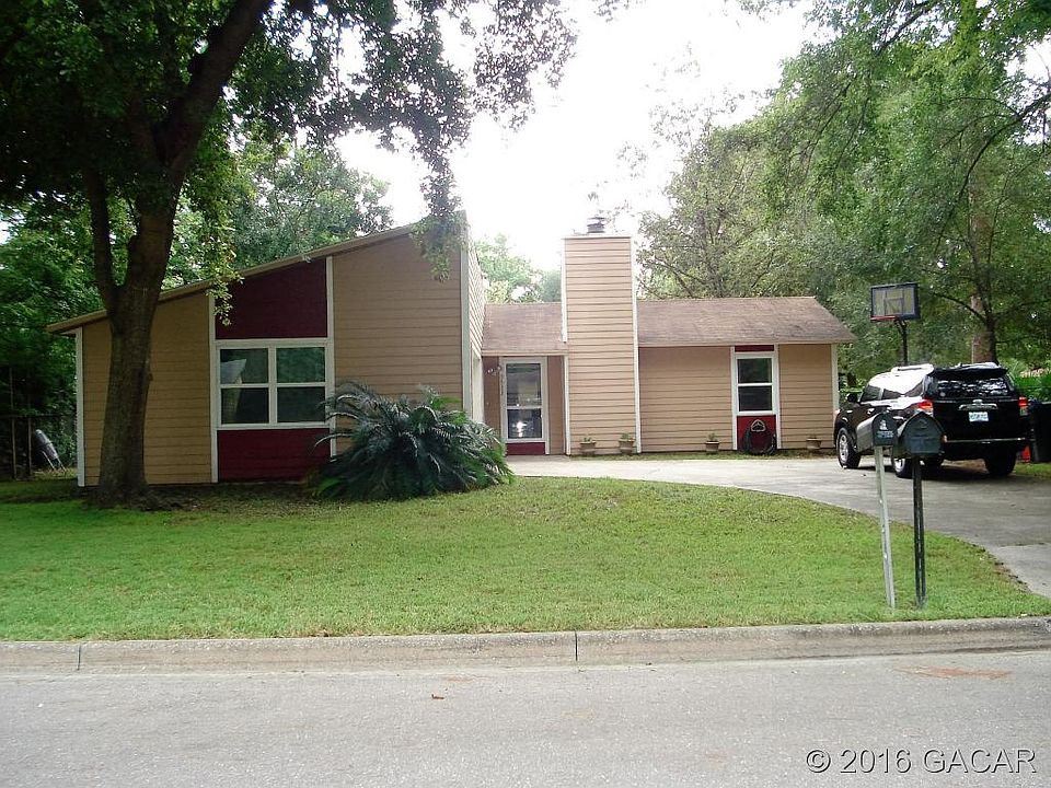 1st image of 3433 NW 22nd Dr