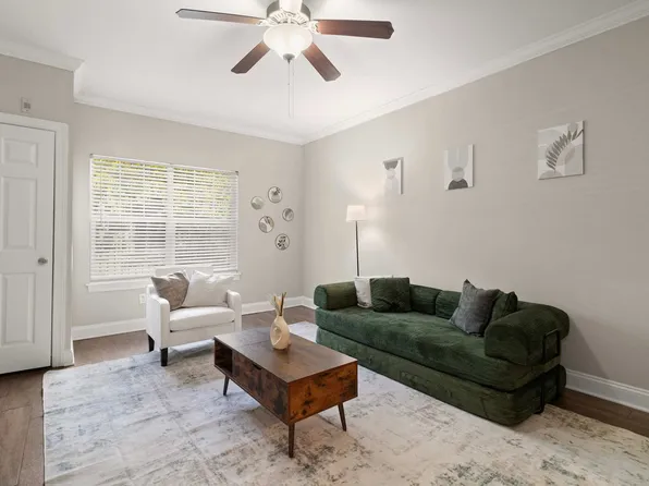 590 James Maxwell Rd, Atlanta, GA