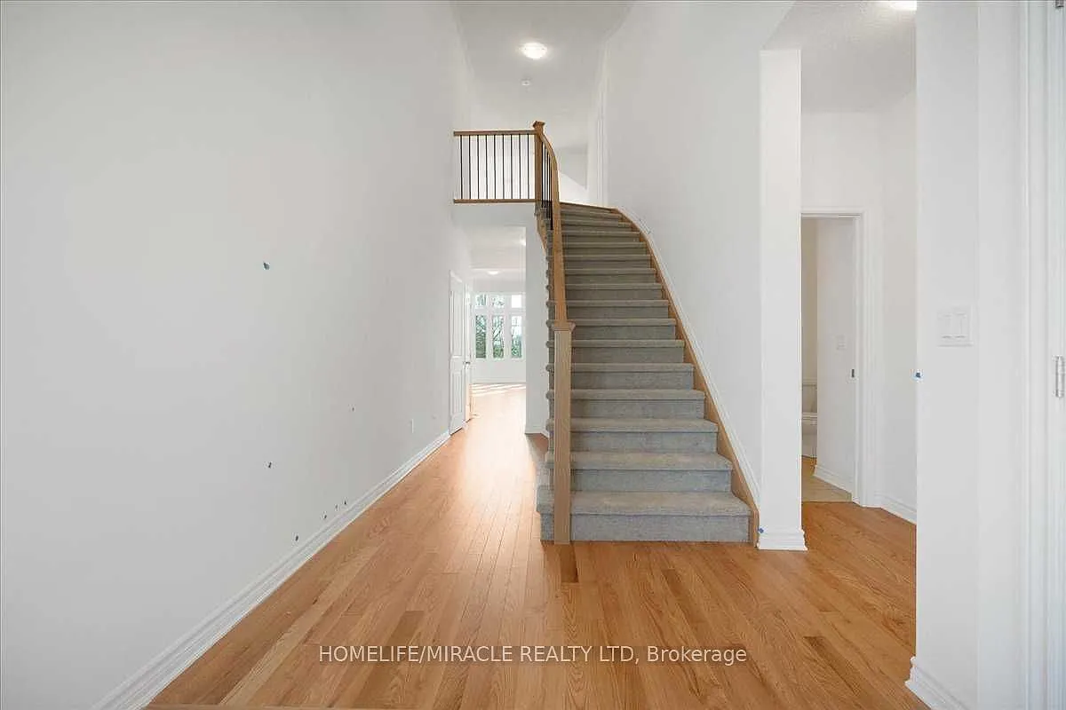 5 bed, $3,300 — Photo 4
