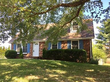 319 Grassland Dr Clarksville Tn 37043 Zillow
