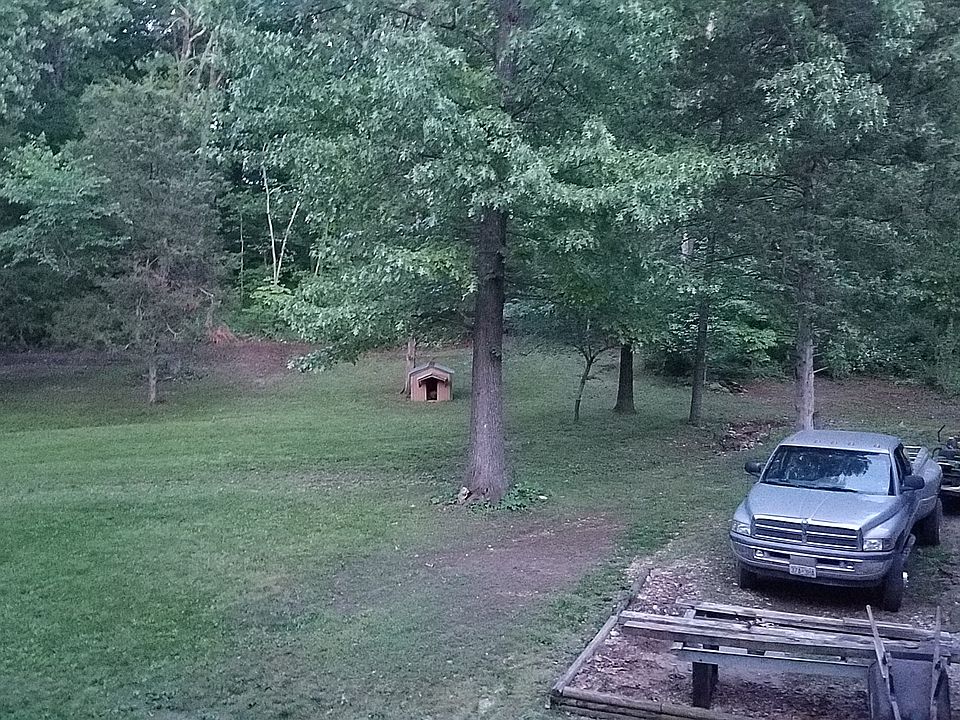 2nd image of 290 Avondale Ln