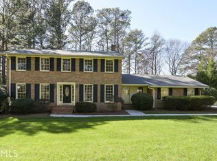 525 Flintwood Dr NE, Marietta, GA 30068