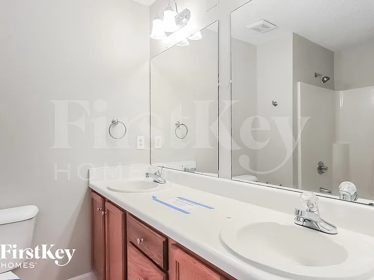 1006 Planters Trail Ct — Photo 11