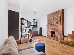 26 Cornelia St APT 18, Manhattan, NY 10014