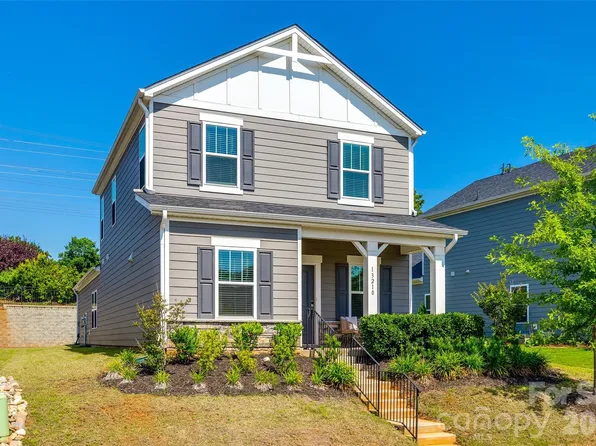 13210 Kenworth Rd, Charlotte, NC 28278