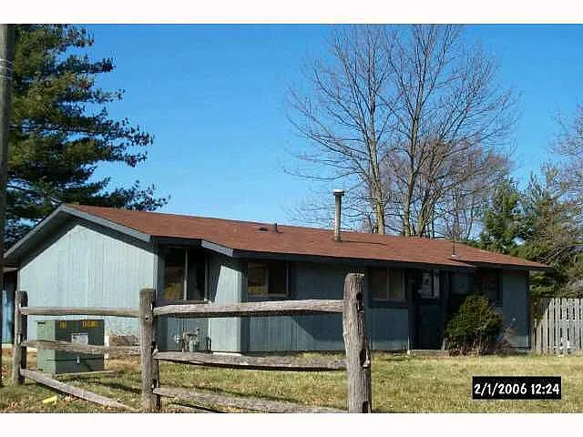 3715 Yellow Poplar Ct photo 1