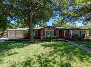 3700 Granada Dr, Richland Hills, TX 76118