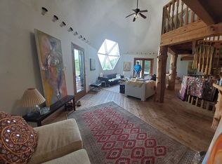 10401 McGraw Gap Rd, Hot Springs, VA 24445