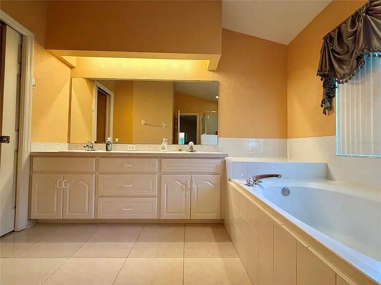 1762 Grey Fox Dr — Photo 5