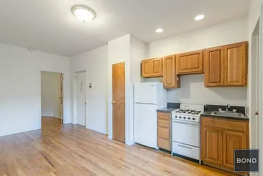 Rented by Bond New York