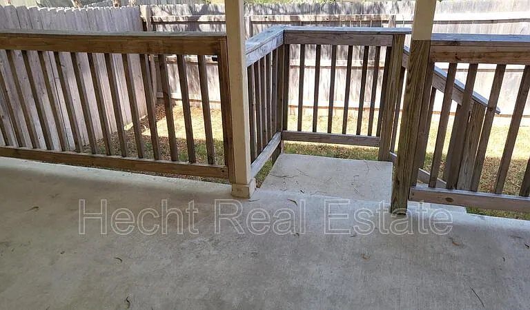 152 Samuel Dr #A — Photo 13