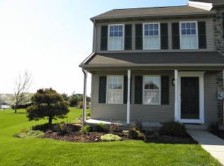 522 Wood Duck Dr, Manheim, PA 17545