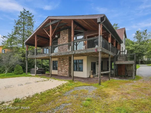 84 Longfellow Cir, Albrightsville, PA 18210