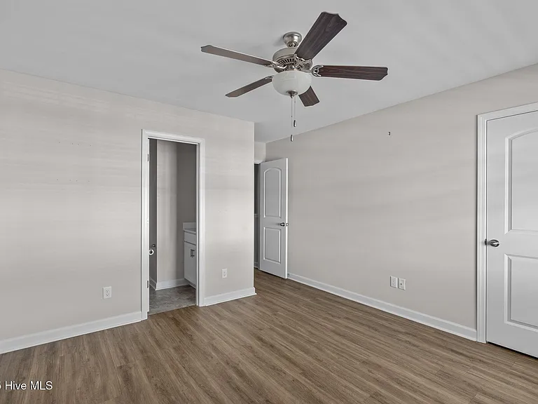 16 Catalina Cir #16 — Photo 30
