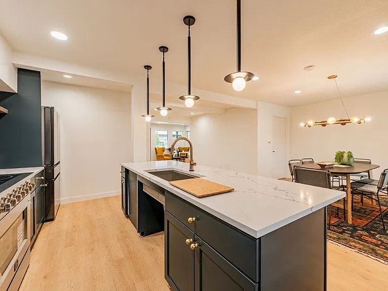 Bellevue Ridge — Photo 14
