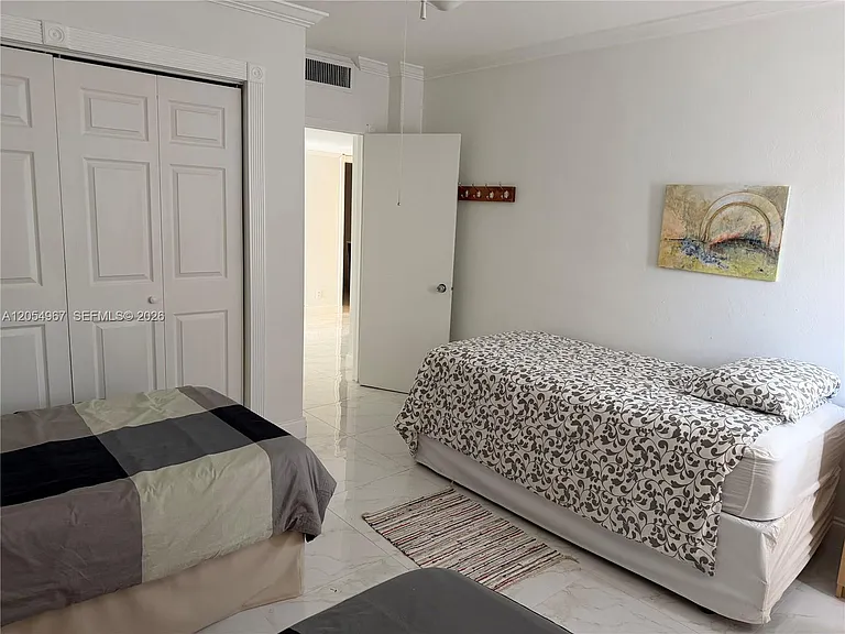 3850 Galt Ocean Dr #111 — Photo 15