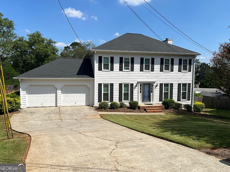 1st image of 903 Coach House Dr