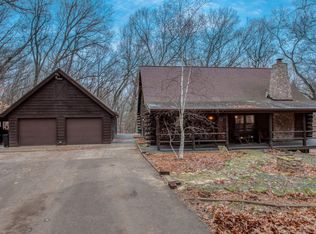 W2865 Rim Rock Rd, Eau Claire, WI 54701